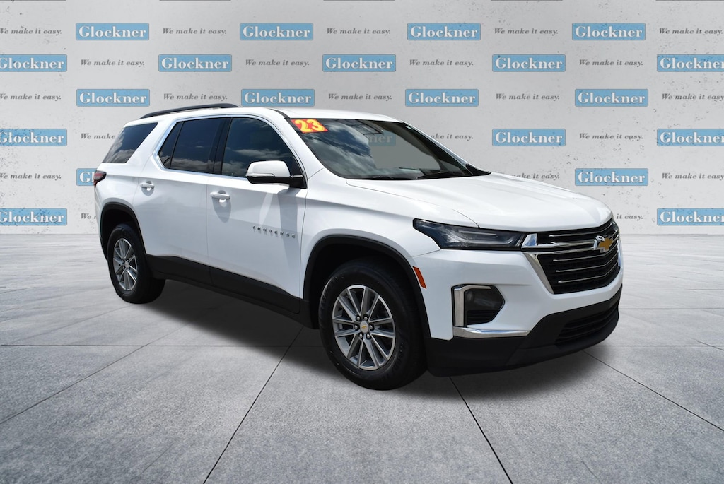 Used 2023 Chevrolet Traverse LT Cloth SUV