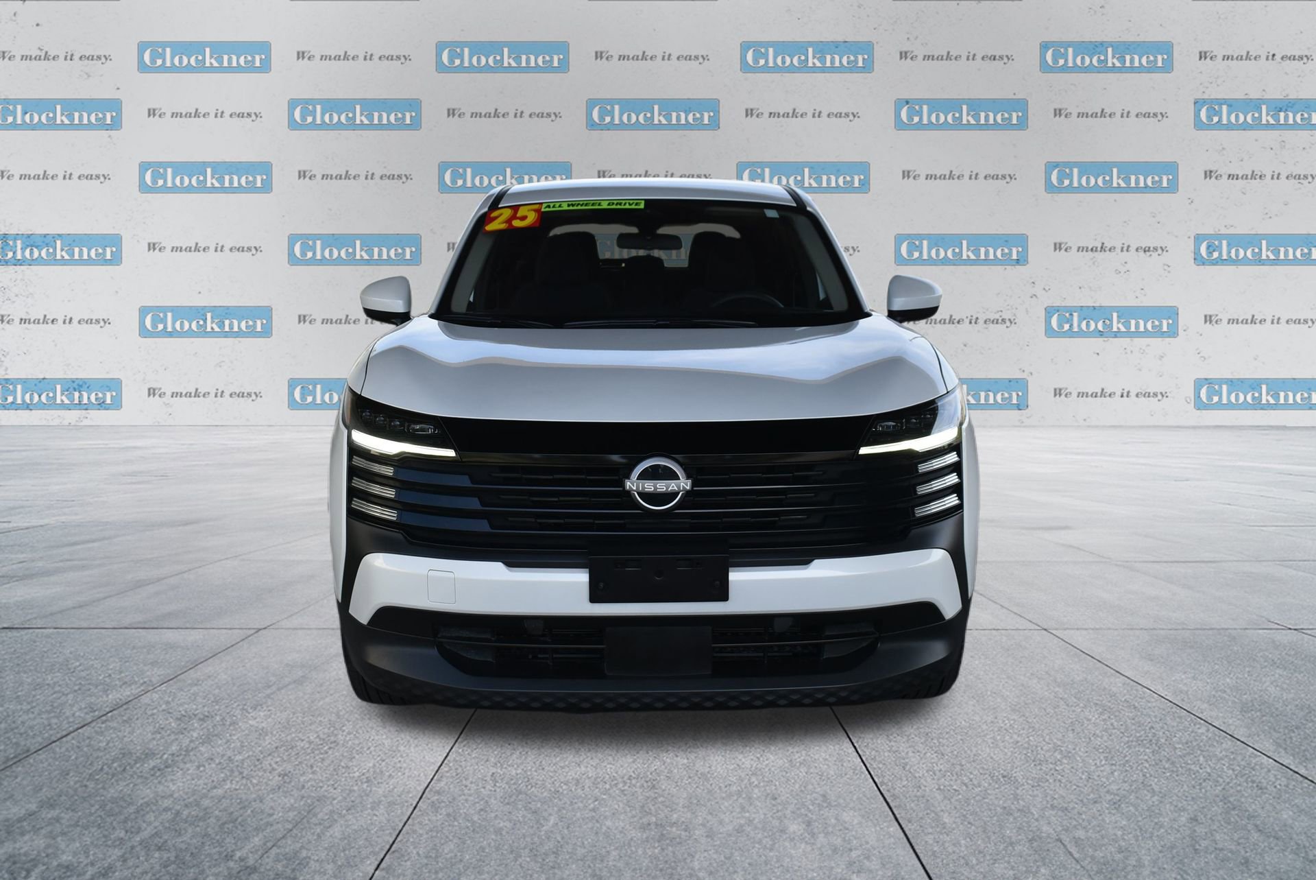 2025 Nissan Kicks SV photo 2