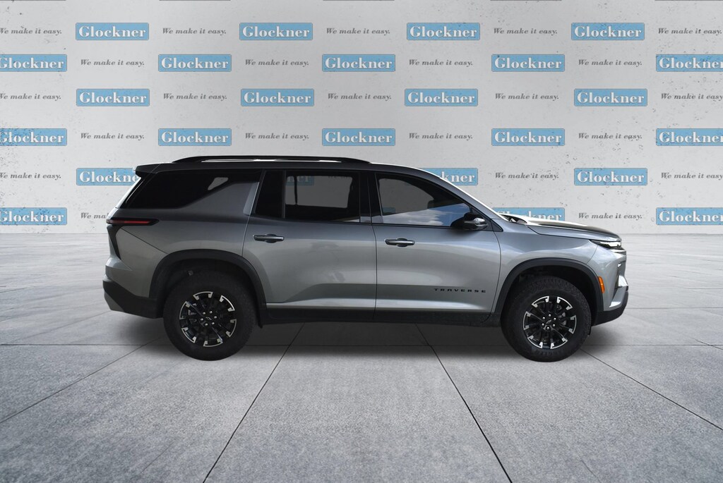 Used 2025 Chevrolet Traverse Z71 SUV