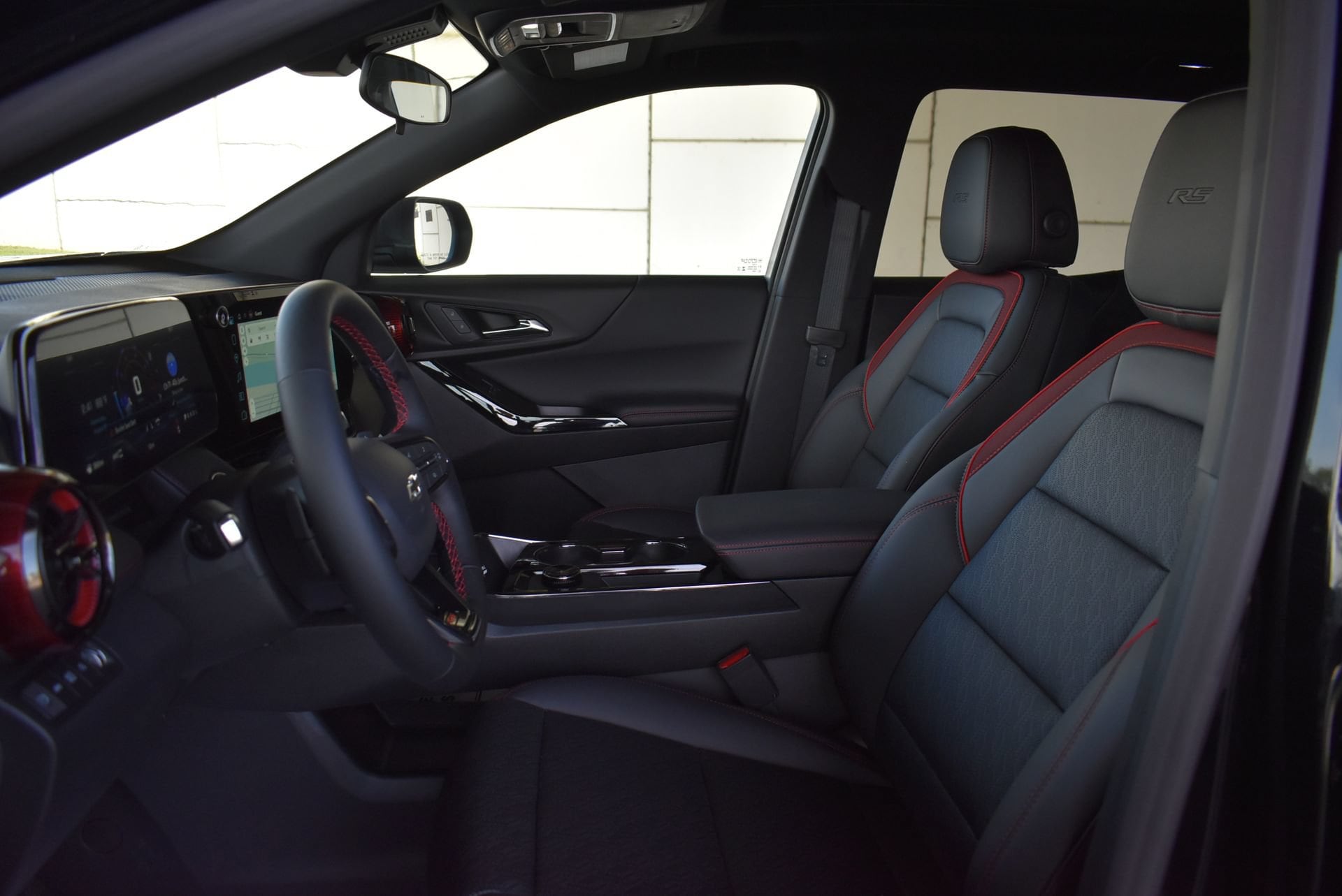2027 Chevrolet Equinox RS - Photo 15