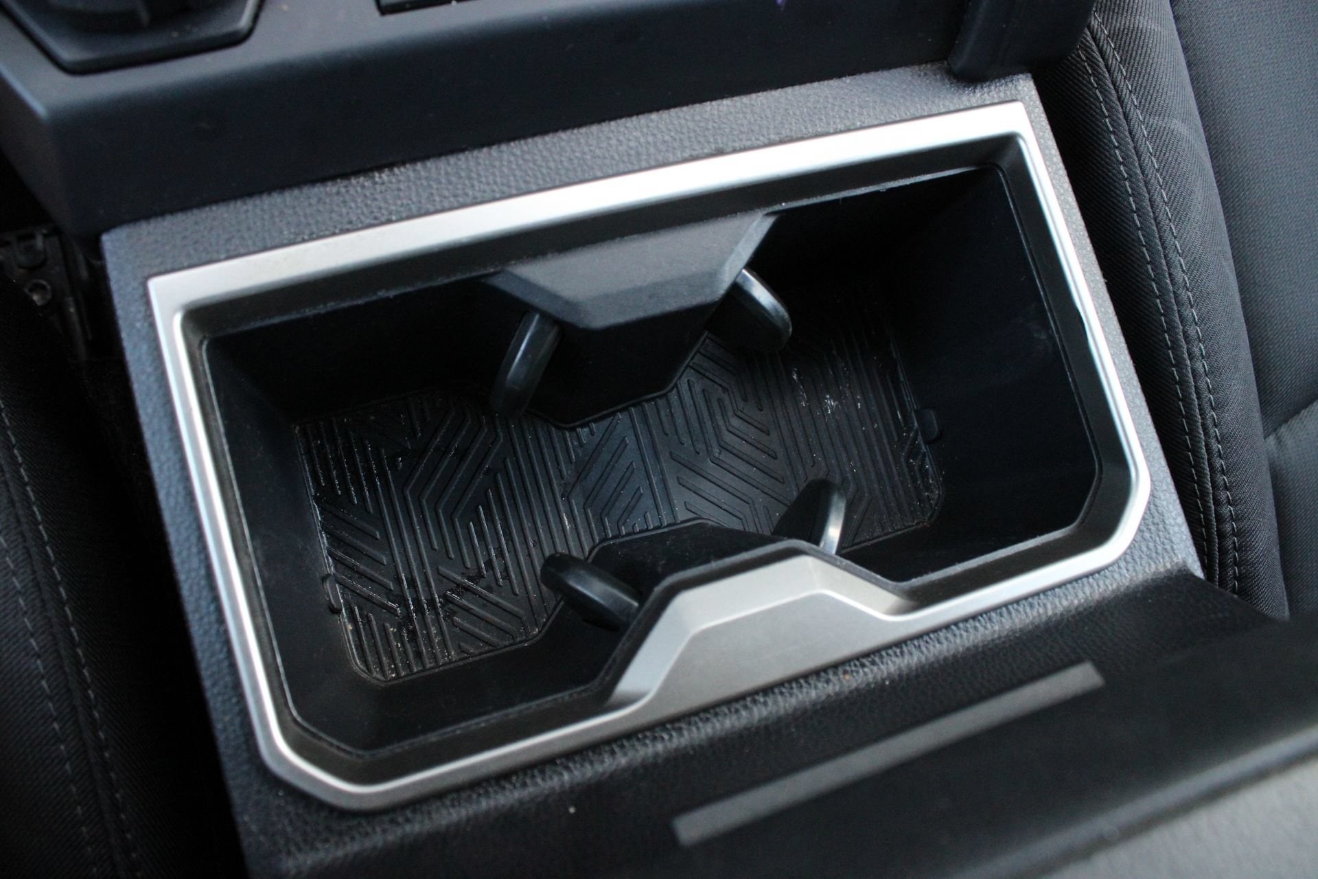 2025 Toyota Tacoma SR5 - Photo 42
