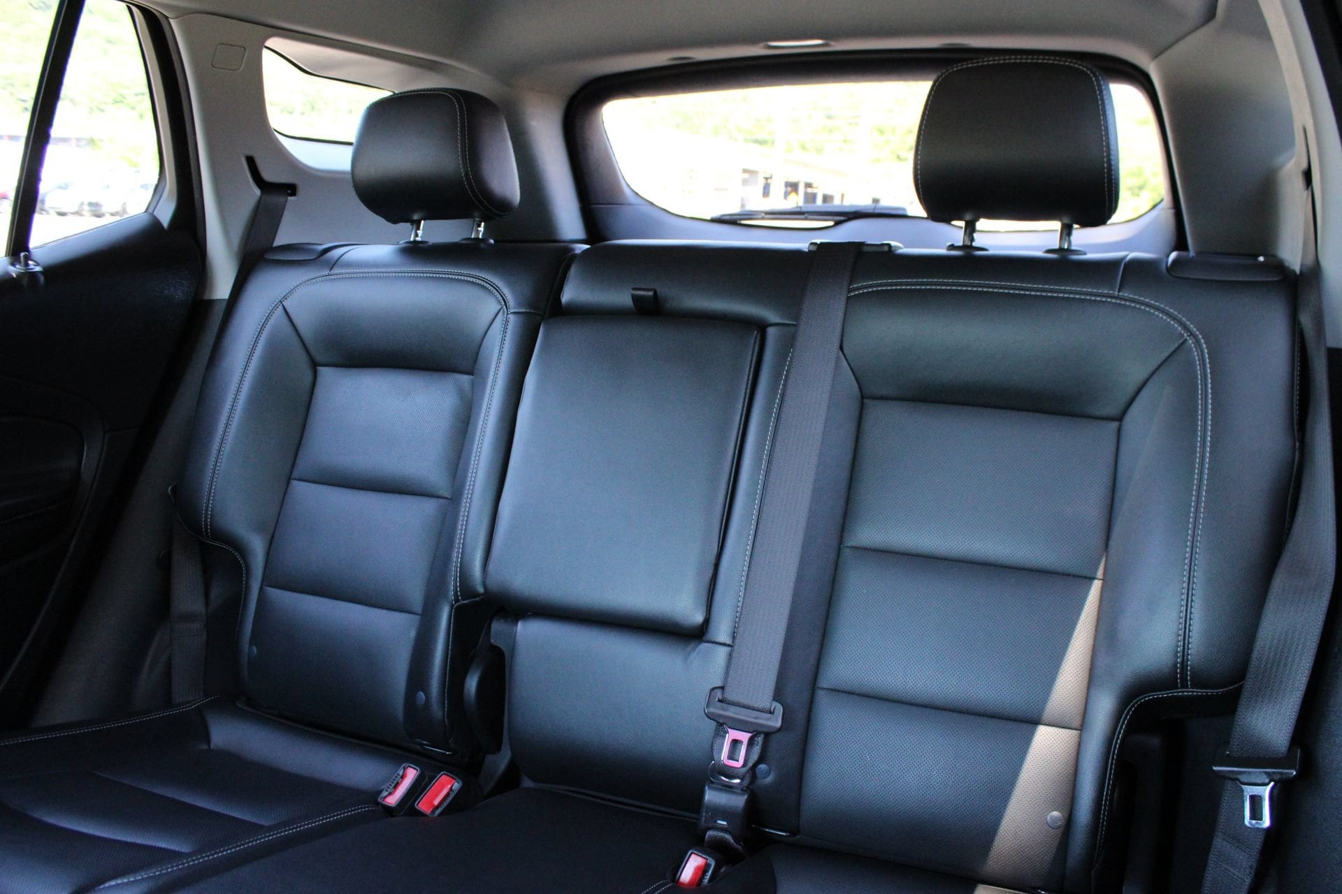 2024 GMC Terrain SLT - Photo 17