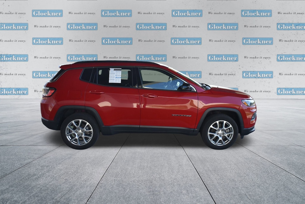 Used 2023 Jeep Compass Latitude Lux SUV
