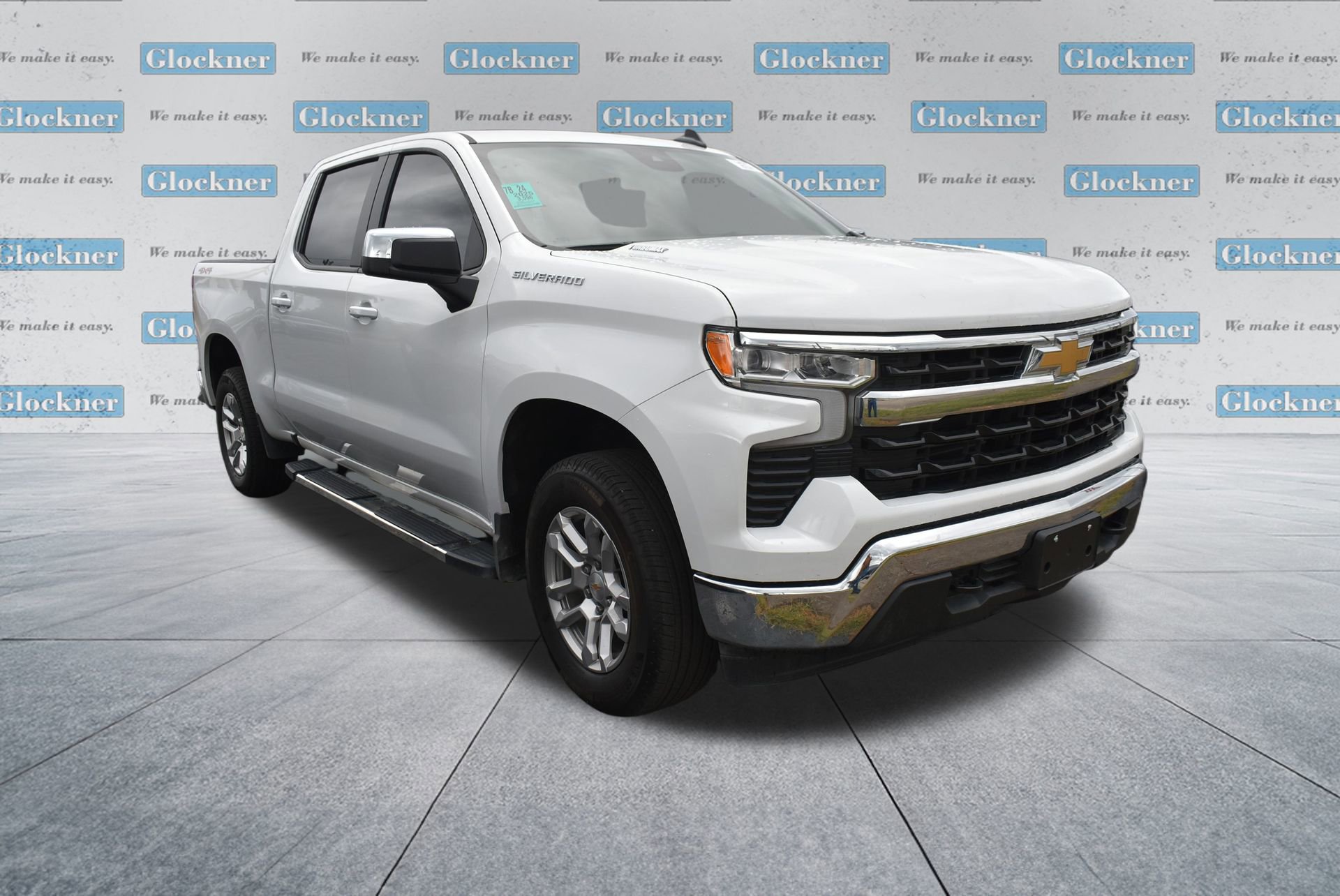 2025 Chevrolet Silverado 1500 LT photo 2