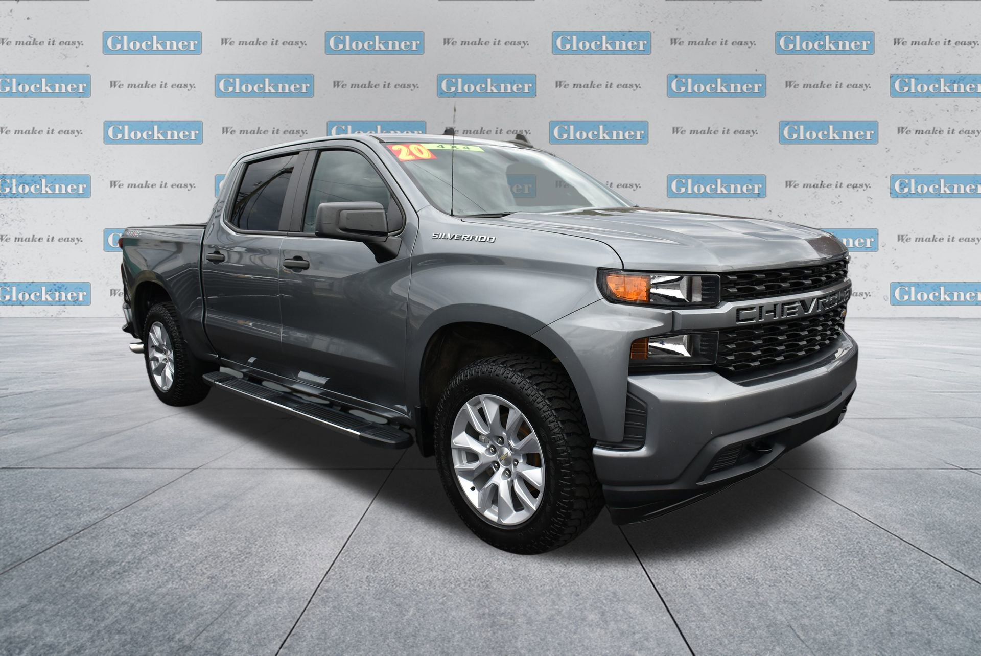 2020 Chevrolet Silverado 1500 Custom photo 3