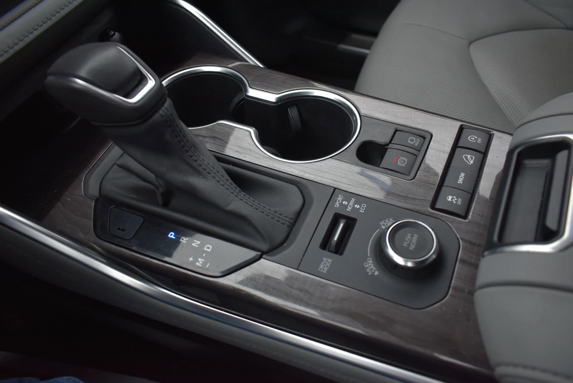 2021 Toyota Highlander Platinum - Photo 32