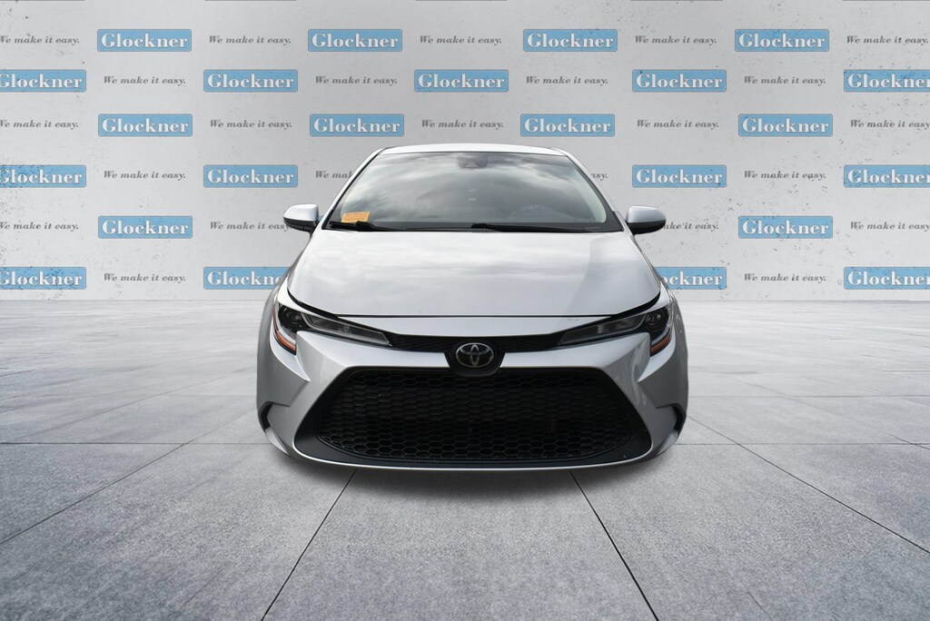 Used 2021 Toyota Corolla LE Sedan