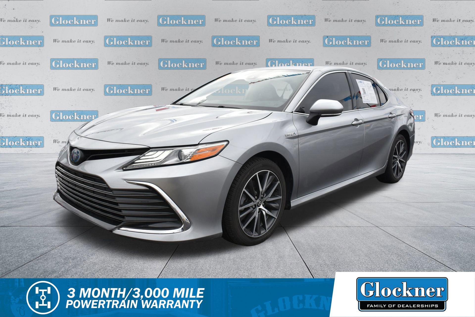 2021 Toyota Camry XLE's photo