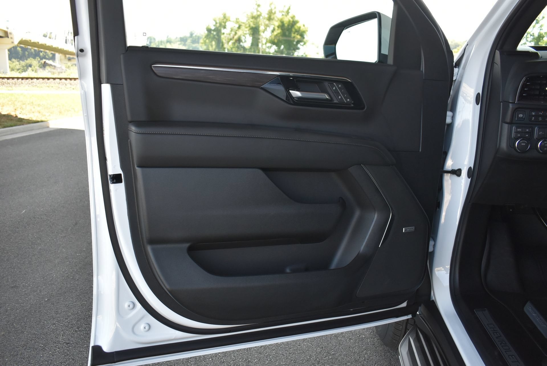 2026 Chevrolet Tahoe LT - Photo 12