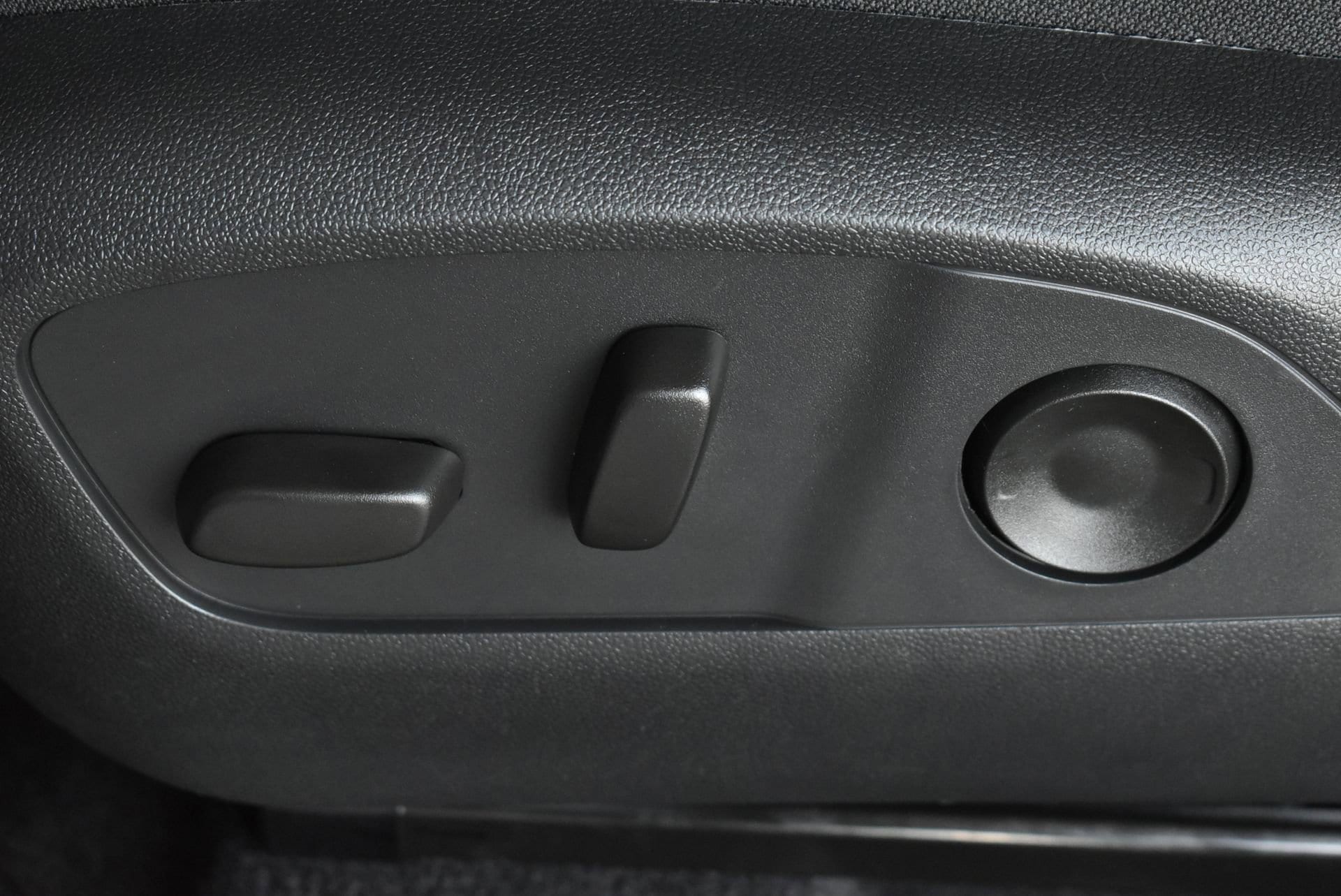 2026 GMC Acadia Elevation - Photo 14