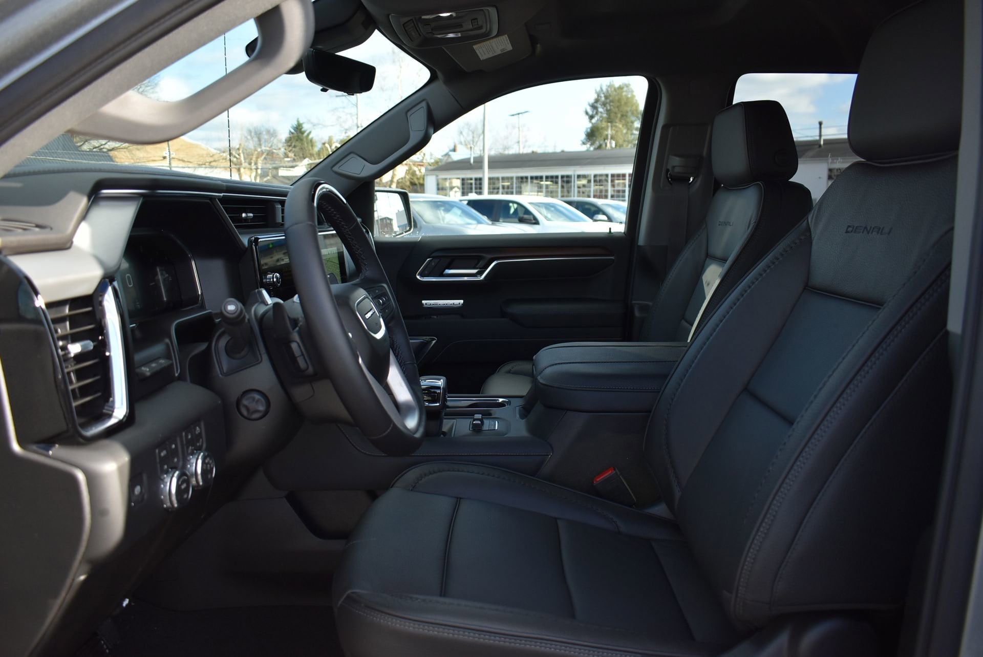 2026 GMC Sierra 1500 Denali - Photo 17