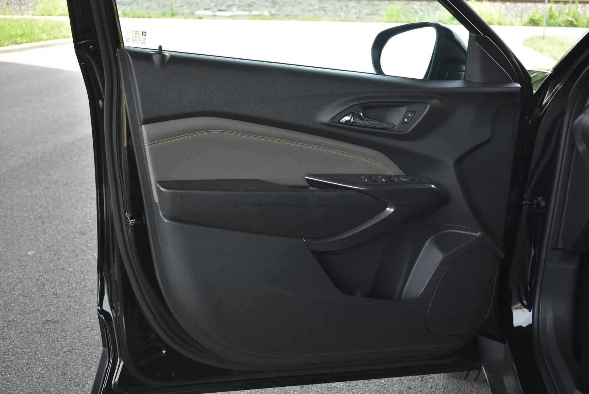 2026 Chevrolet Trax Activ - Photo 12