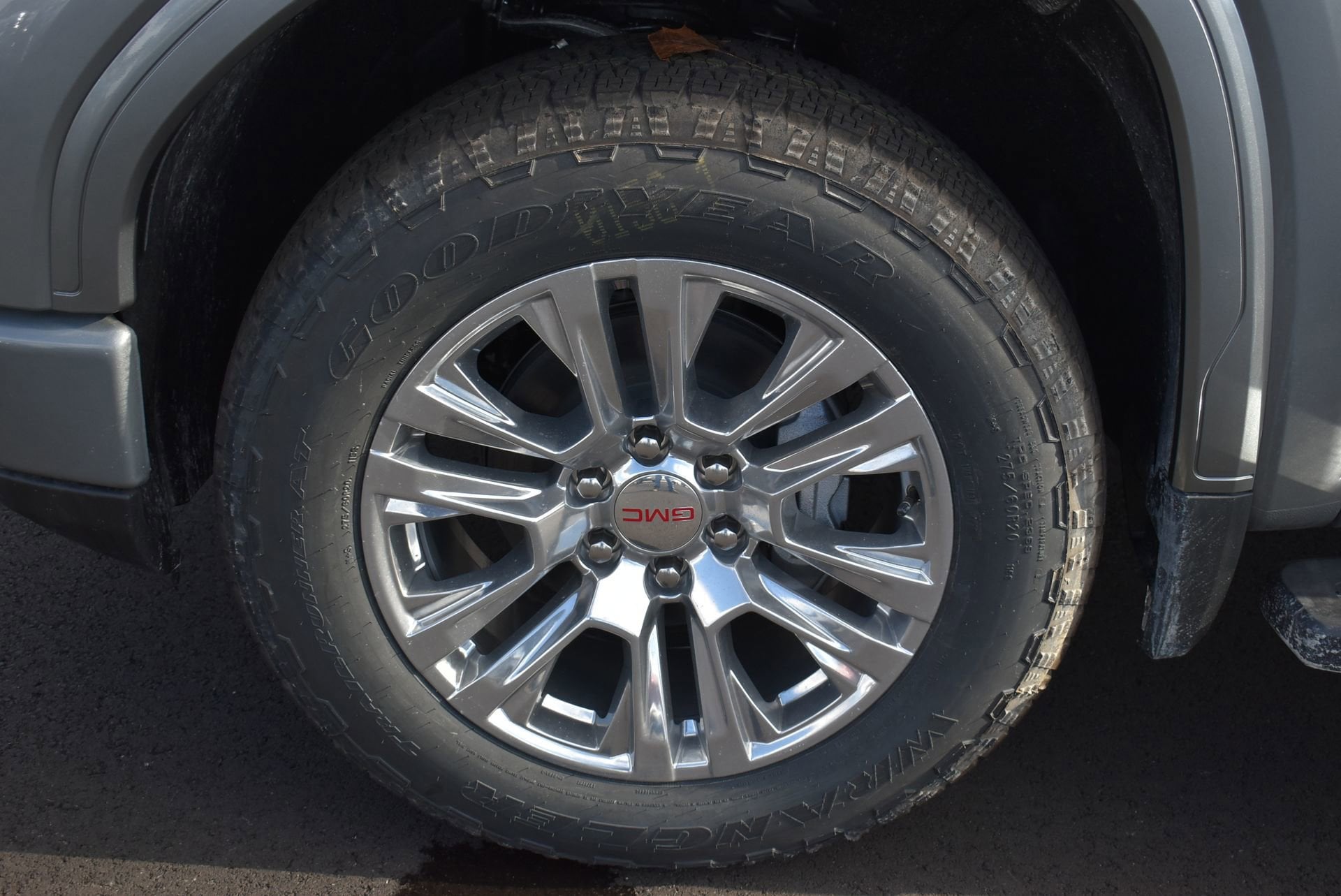 2026 GMC Sierra 1500 Denali - Photo 11