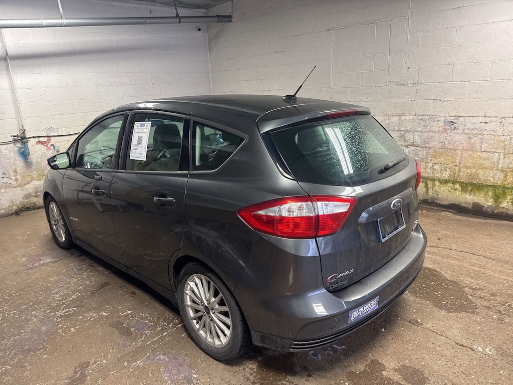 Used 2016 Ford C-Max Hybrid SE Hatchback