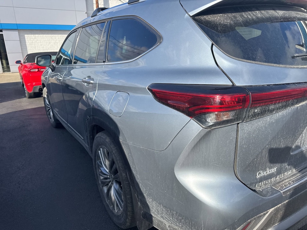 Used 2021 Toyota Highlander Platinum SUV