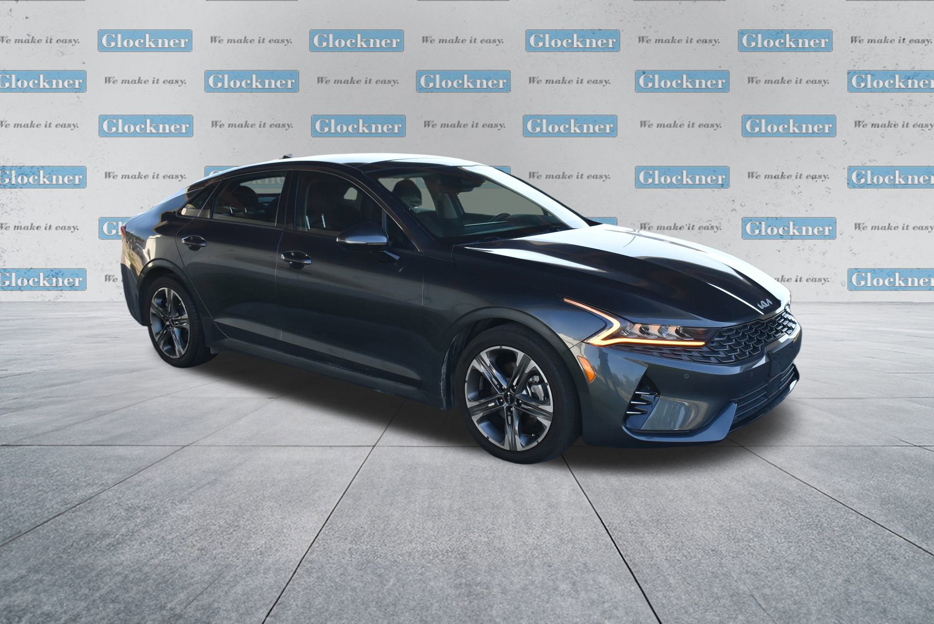 2022 Kia K5 EX photo 3