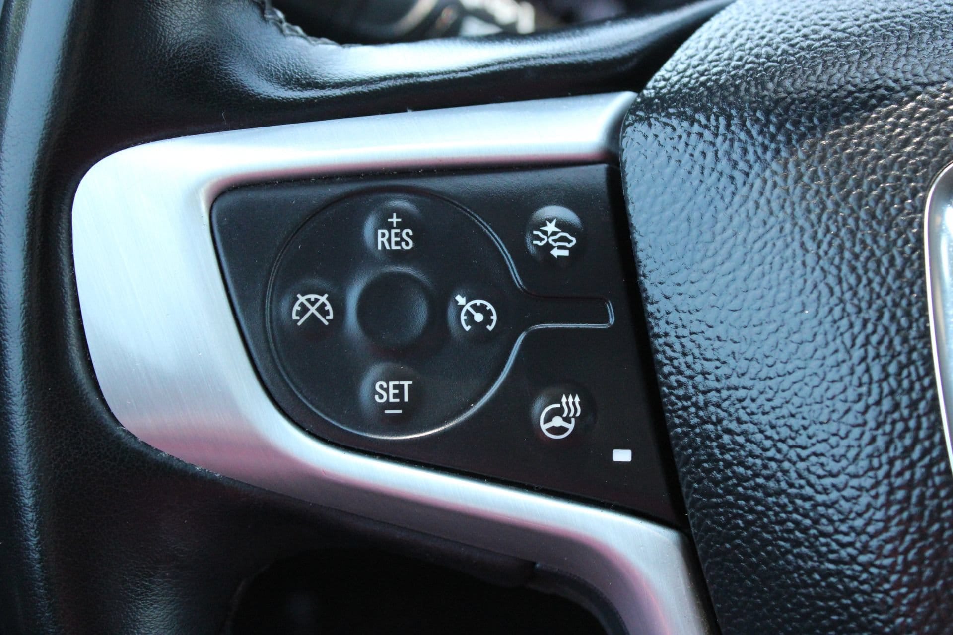 2024 GMC Terrain SLT - Photo 32