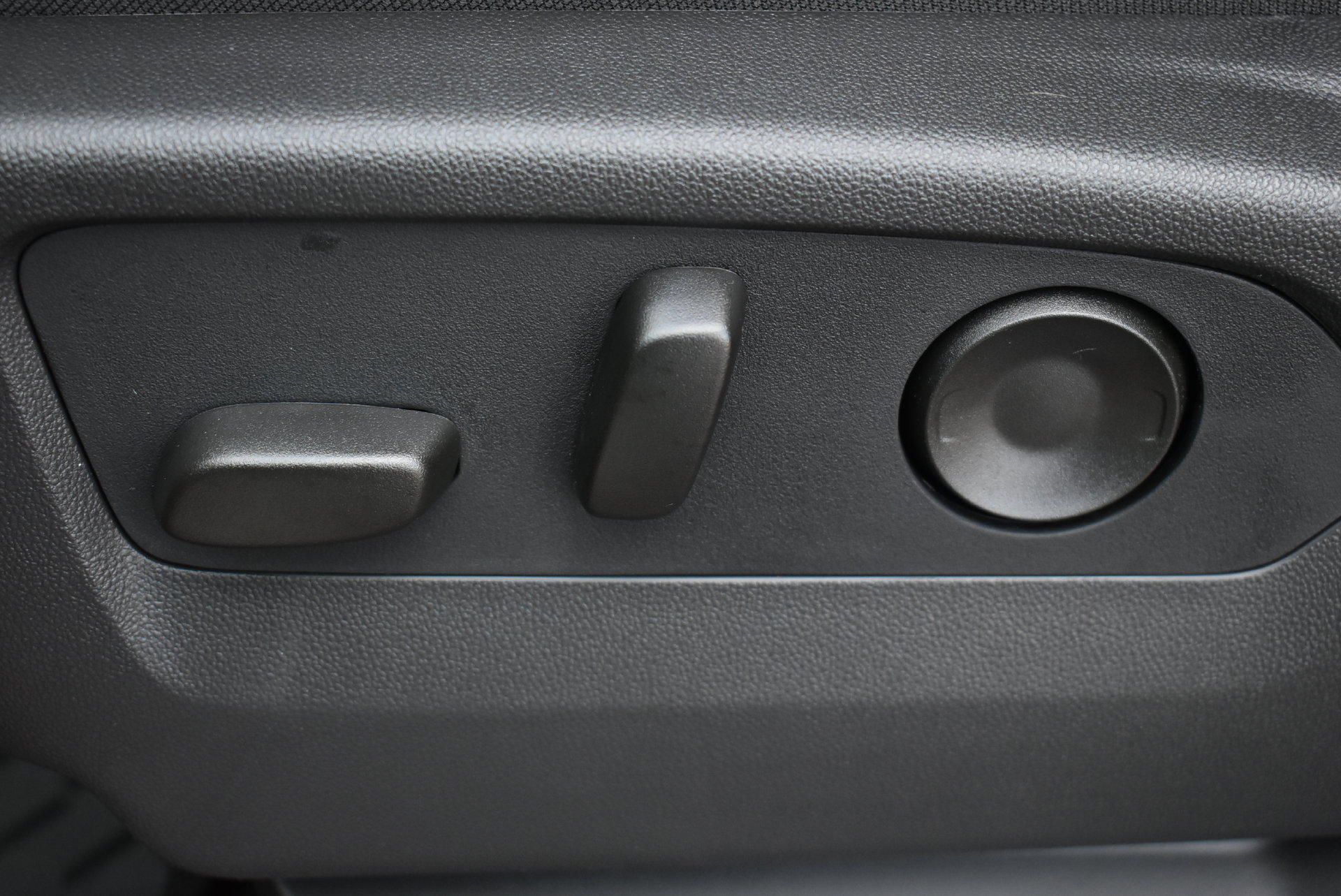 2026 Chevrolet Silverado 1500 Custom Trail Boss - Photo 14