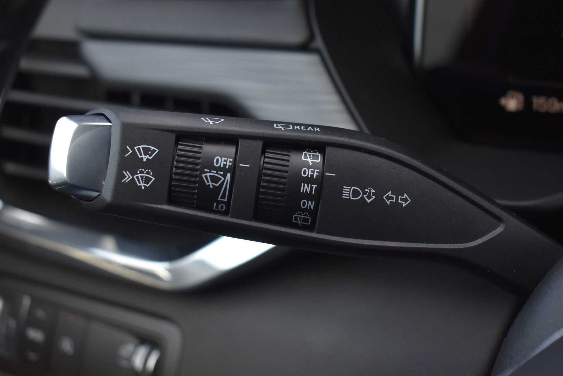 2026 GMC Acadia Elevation - Photo 24