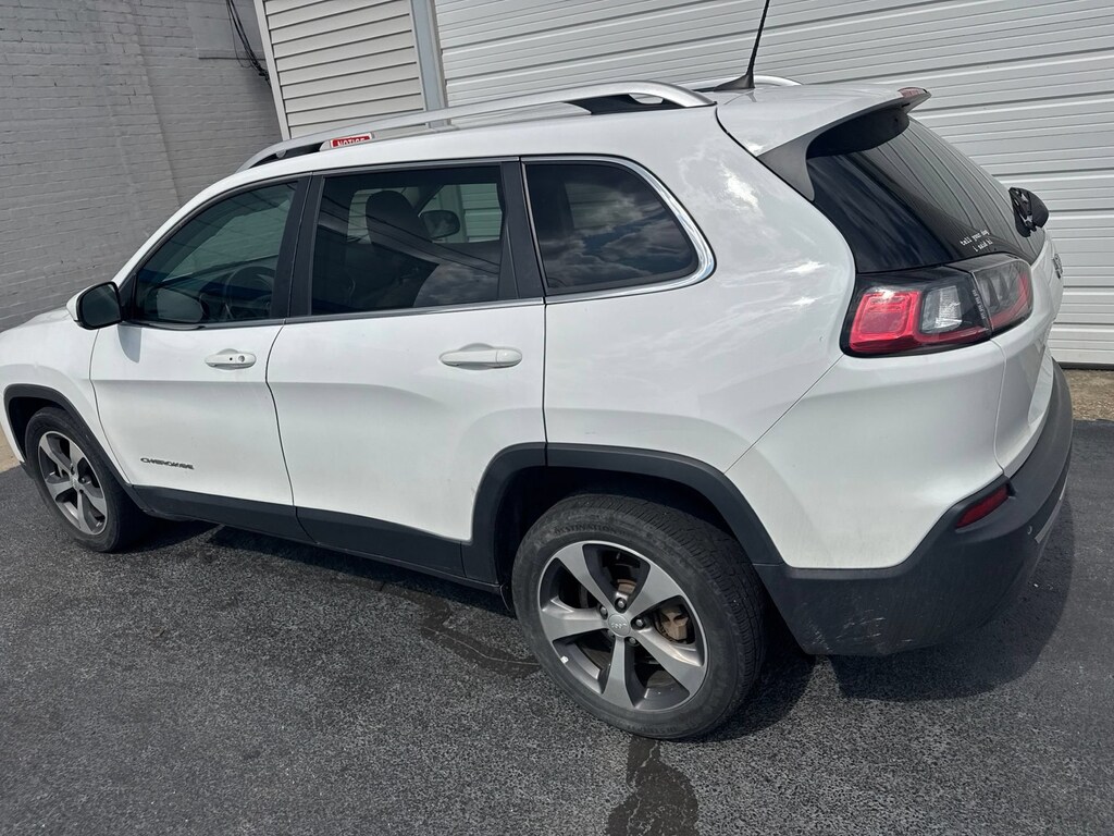 Used 2020 Jeep Cherokee Limited SUV