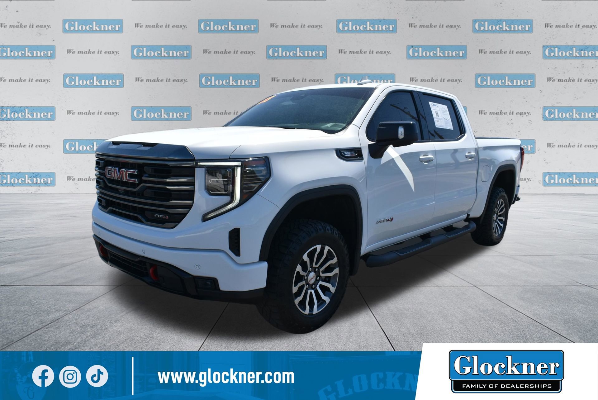 2023 GMC Sierra 4WD Crew Cab Short Box AT4's photo