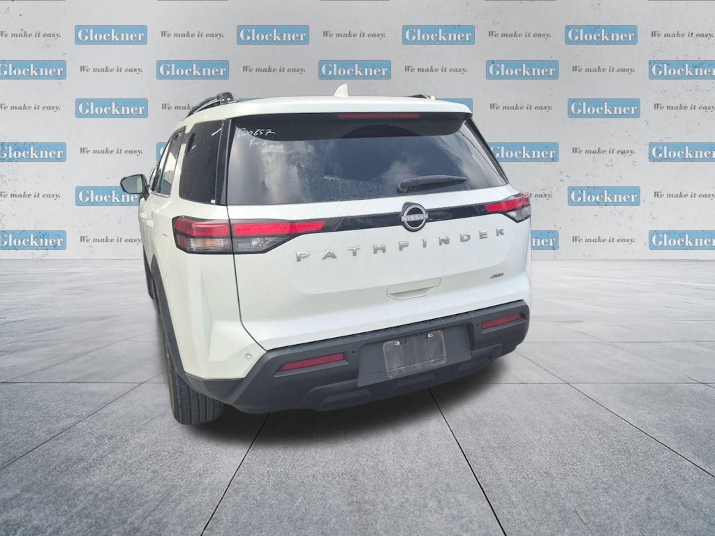 Used 2025 Nissan Pathfinder SV SUV