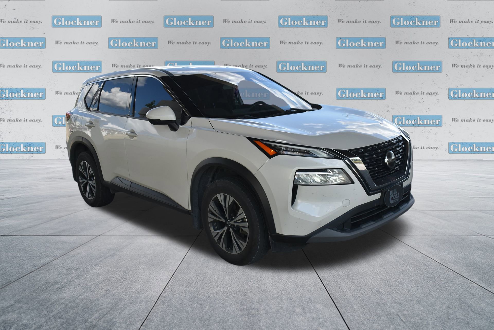 2021 Nissan Rogue SV photo 3