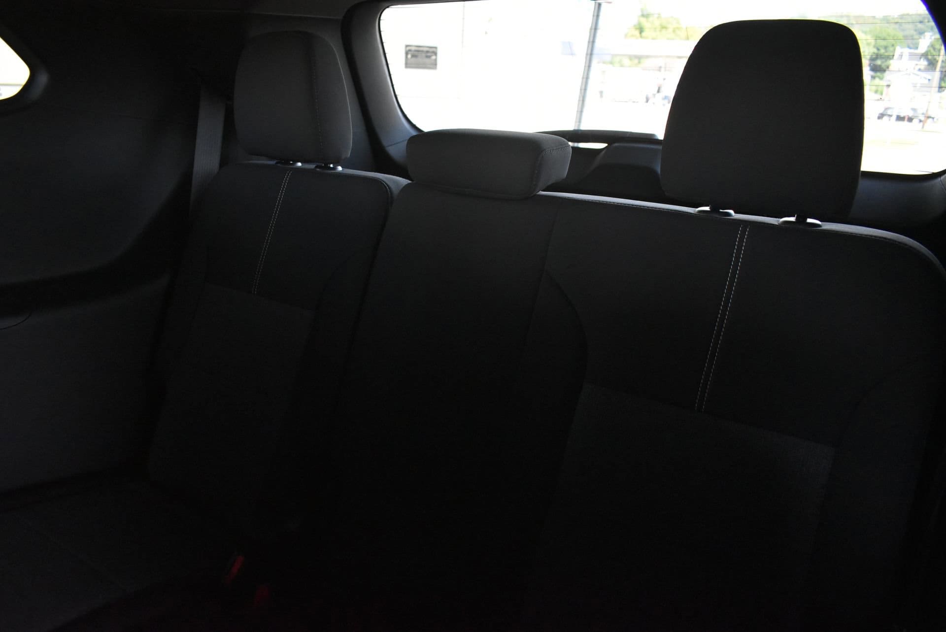 2026 GMC Acadia Elevation - Photo 18