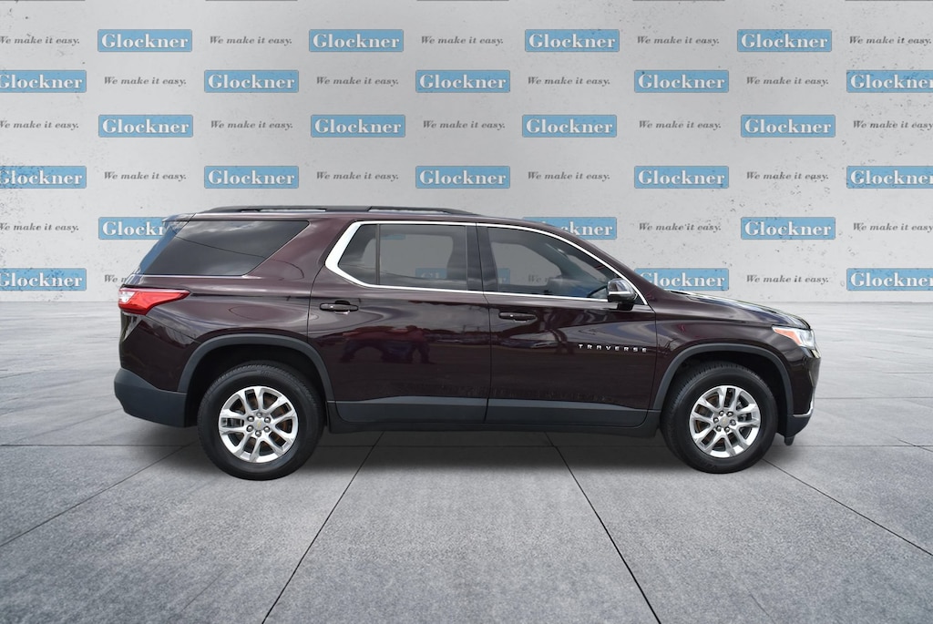 Used 2021 Chevrolet Traverse LT Cloth SUV