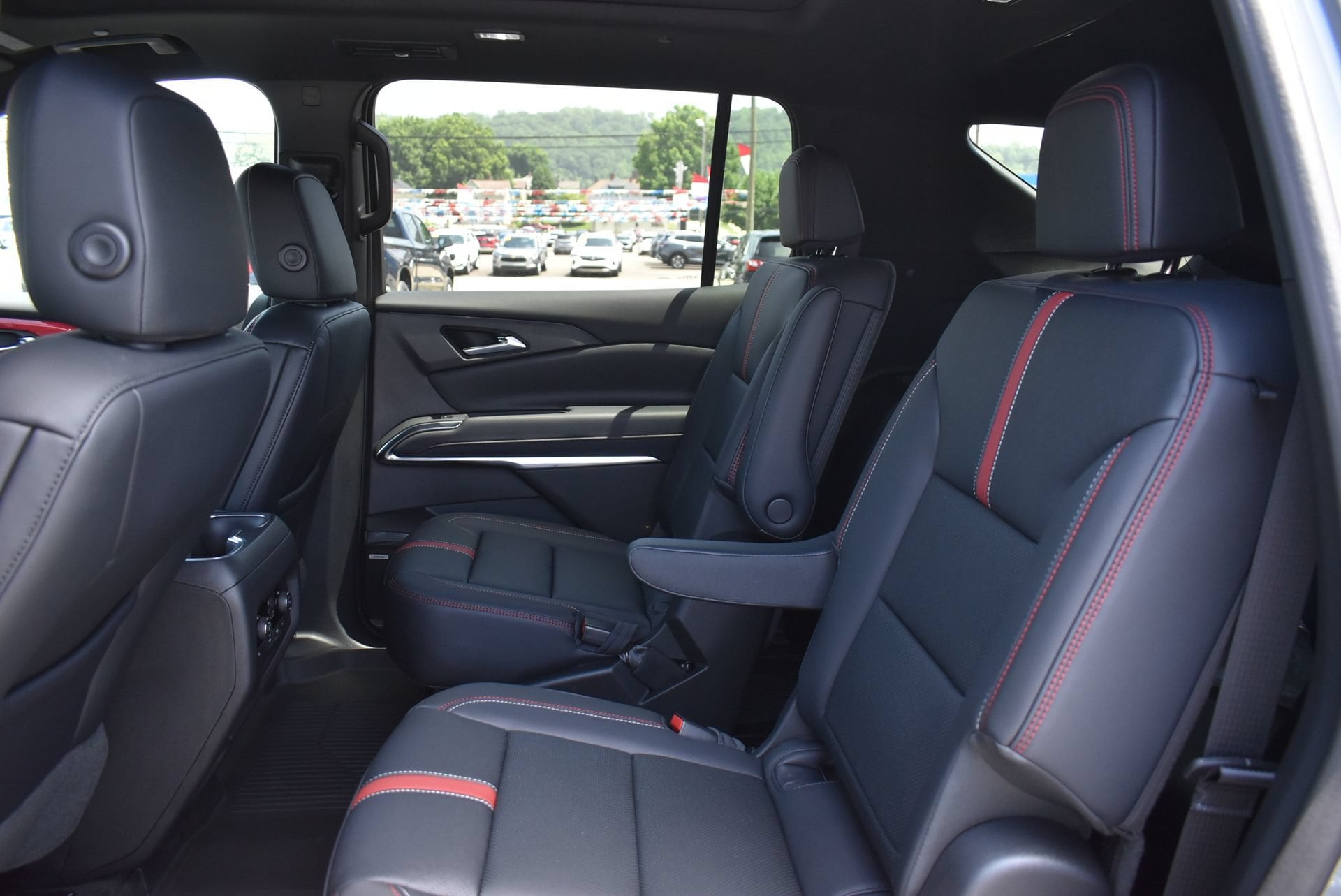 2026 Chevrolet Traverse RS - Photo 17