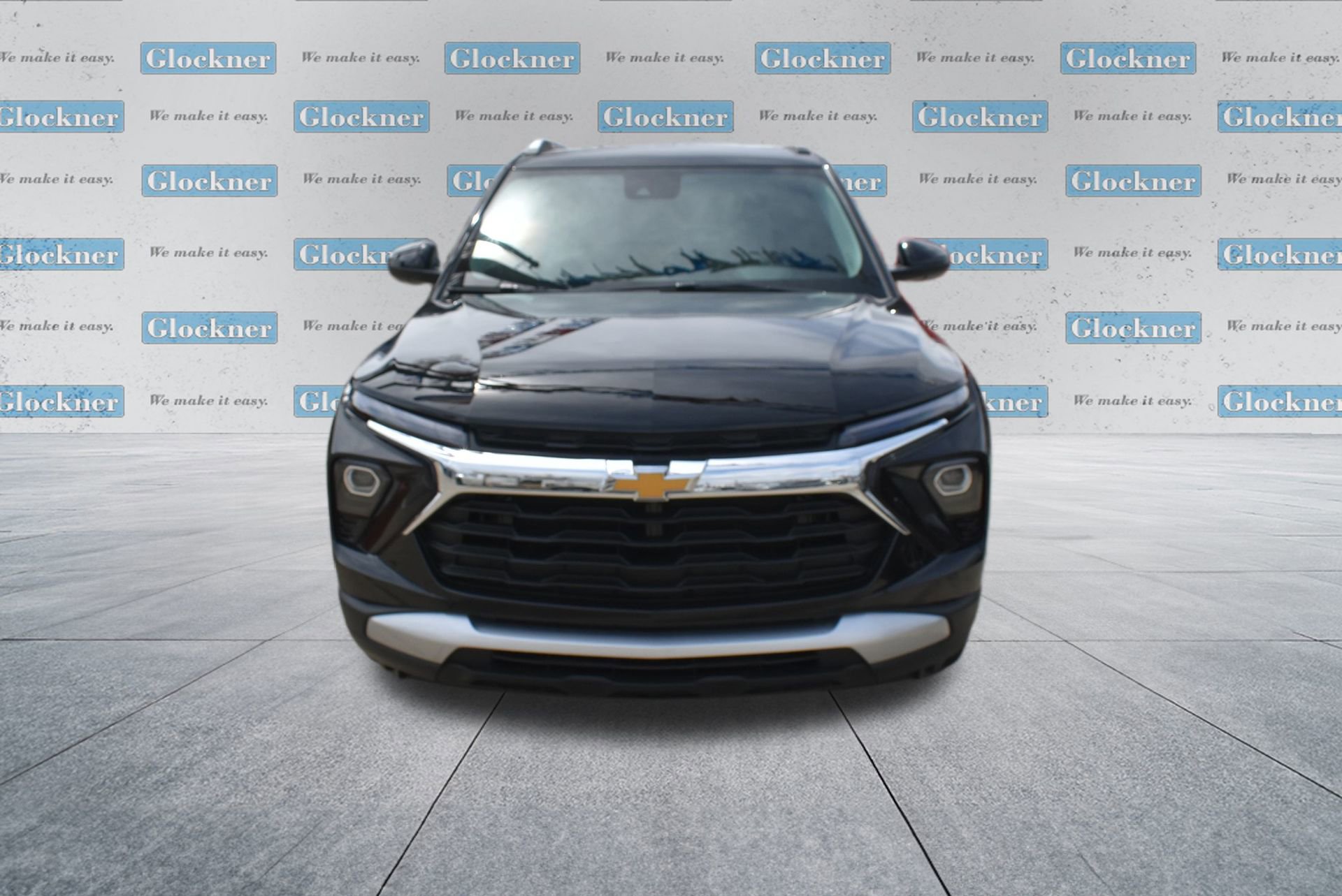 2025 Chevrolet Trailblazer LT photo 2
