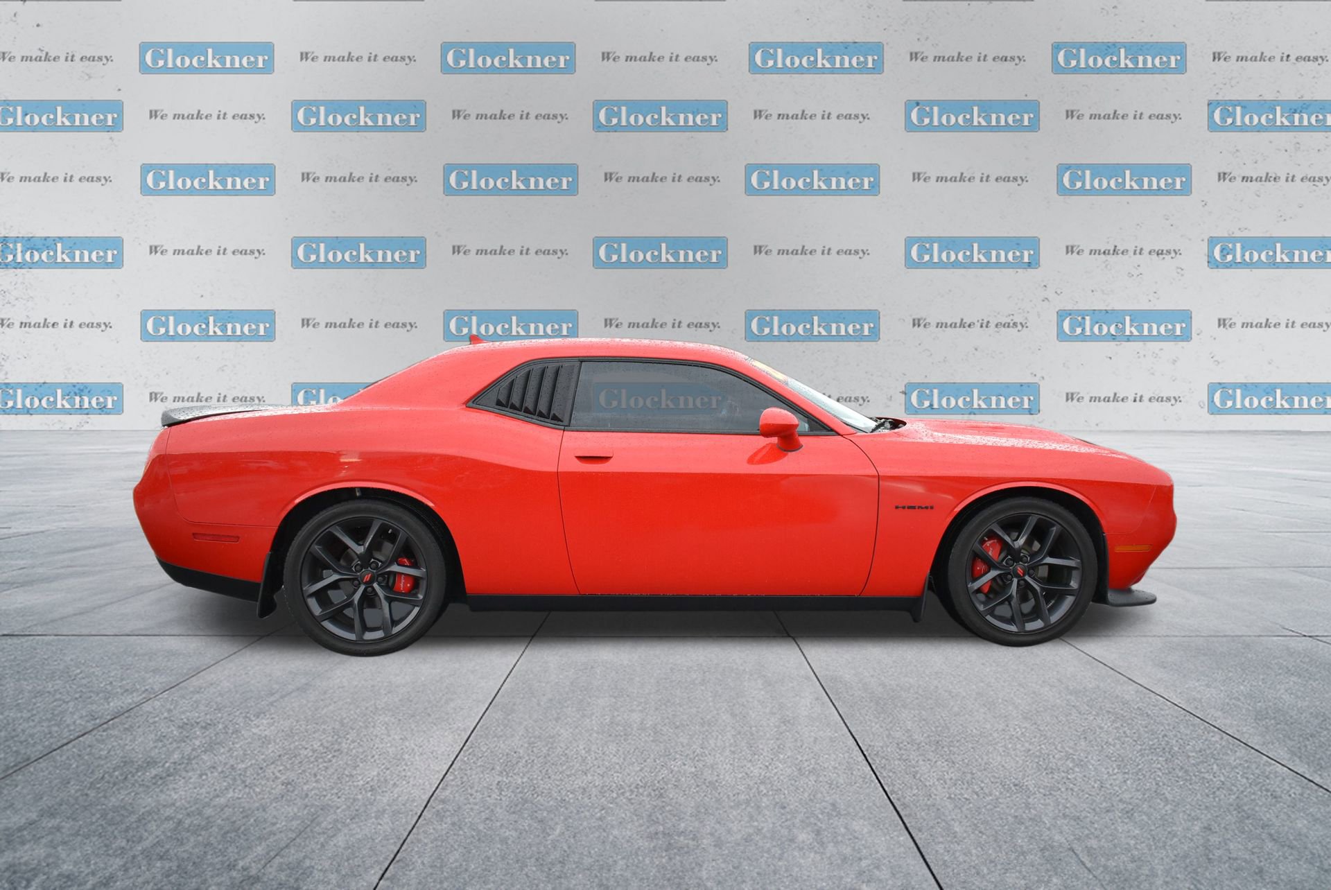 2022 Dodge Challenger R/T photo 4