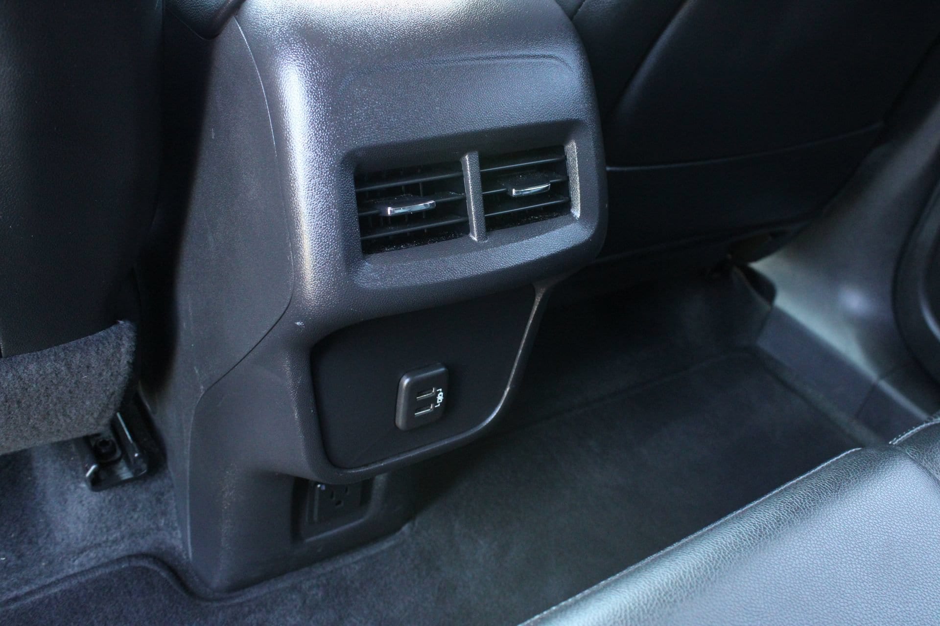 2024 GMC Terrain SLT - Photo 19