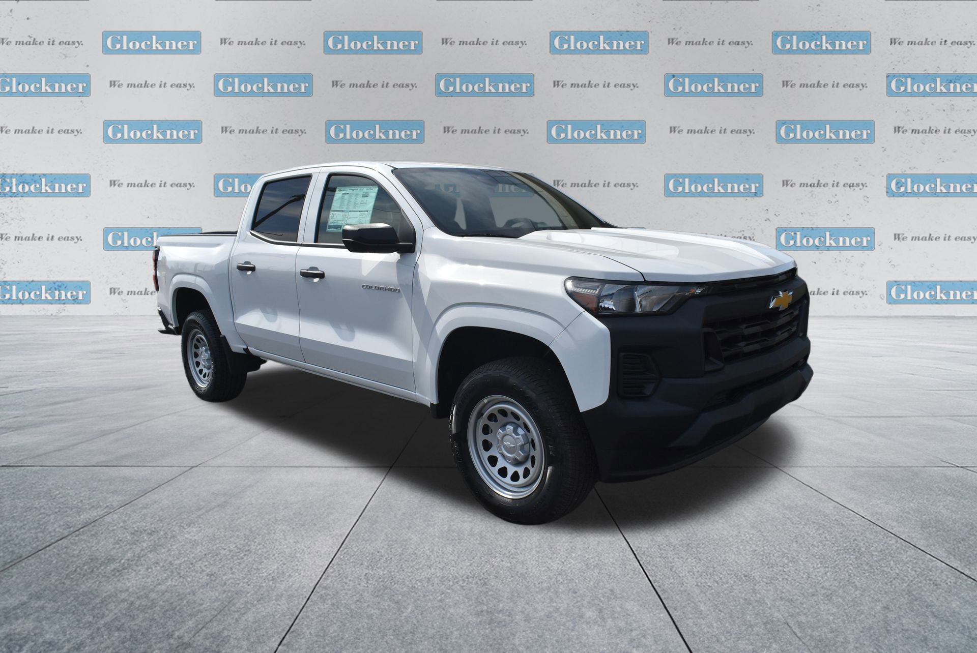 2025 Chevrolet Colorado LT photo 3