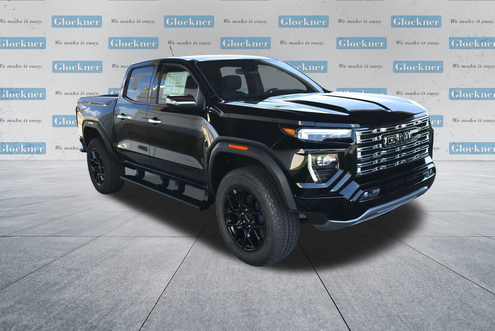 2026 Gmc Canyon Denali photo 2