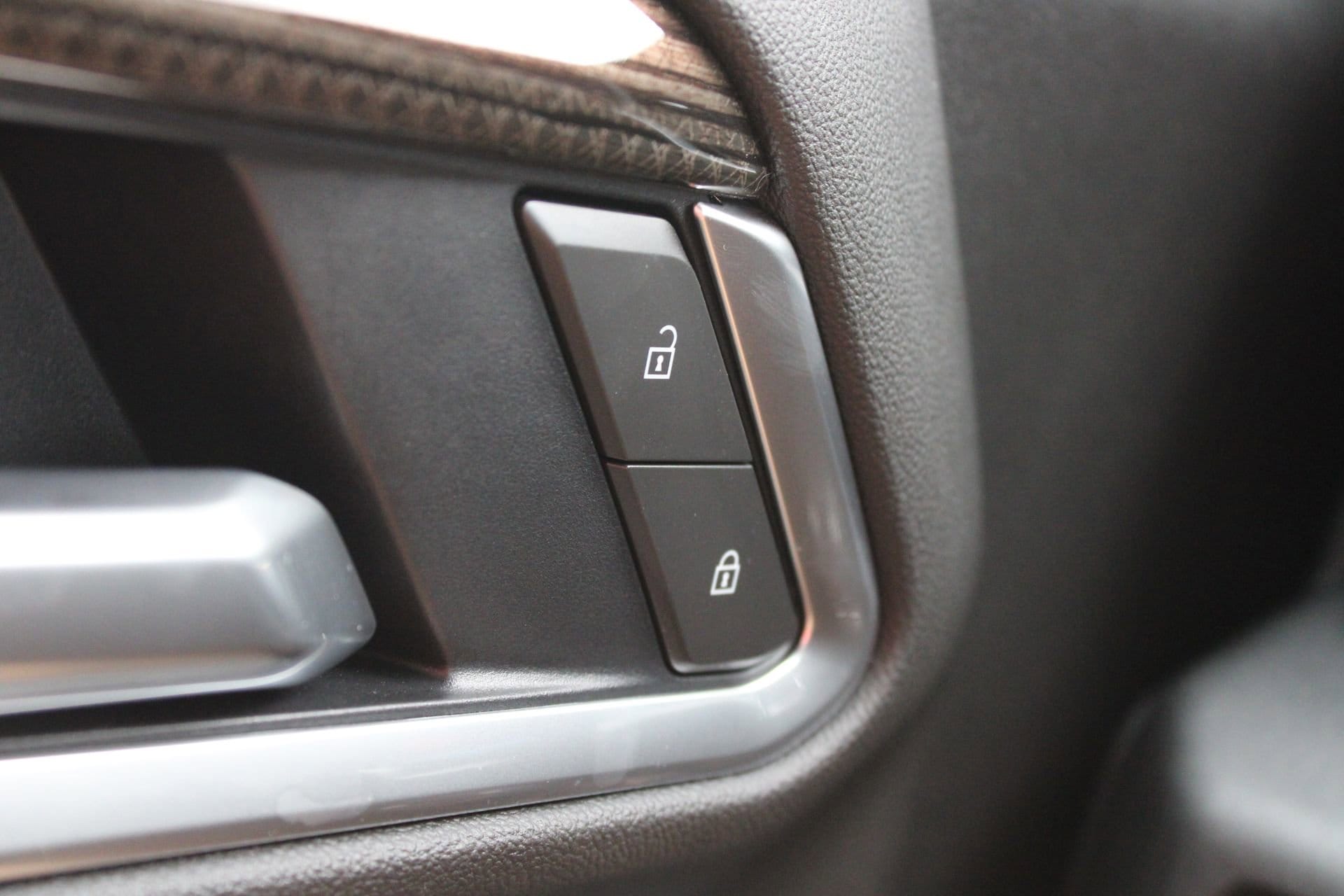 2026 Chevrolet Silverado 1500 RST - Photo 25