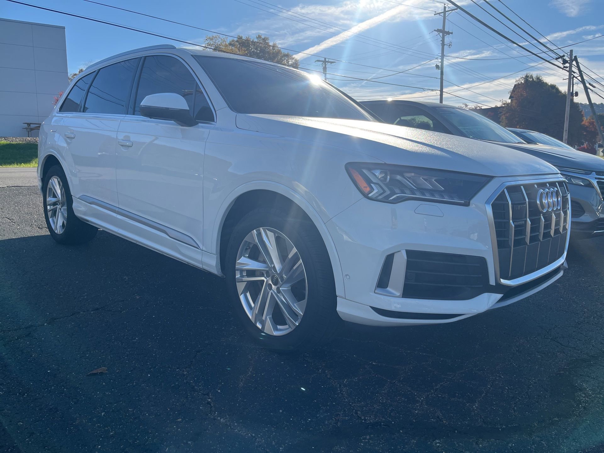 2023 Audi Q7 Premium Plus photo 3