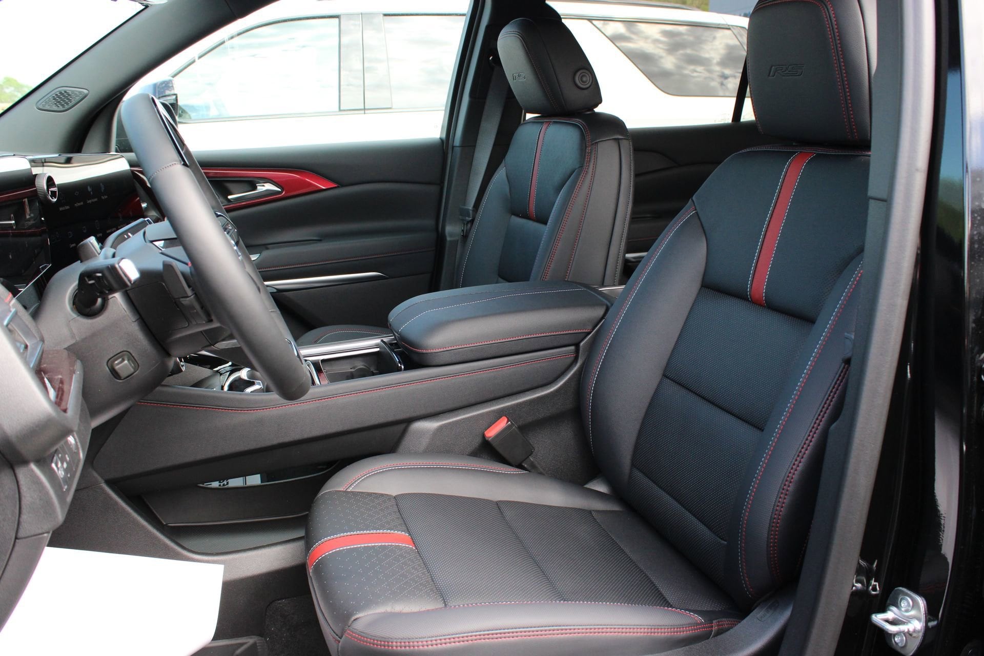 2026 Chevrolet Traverse RS - Photo 15