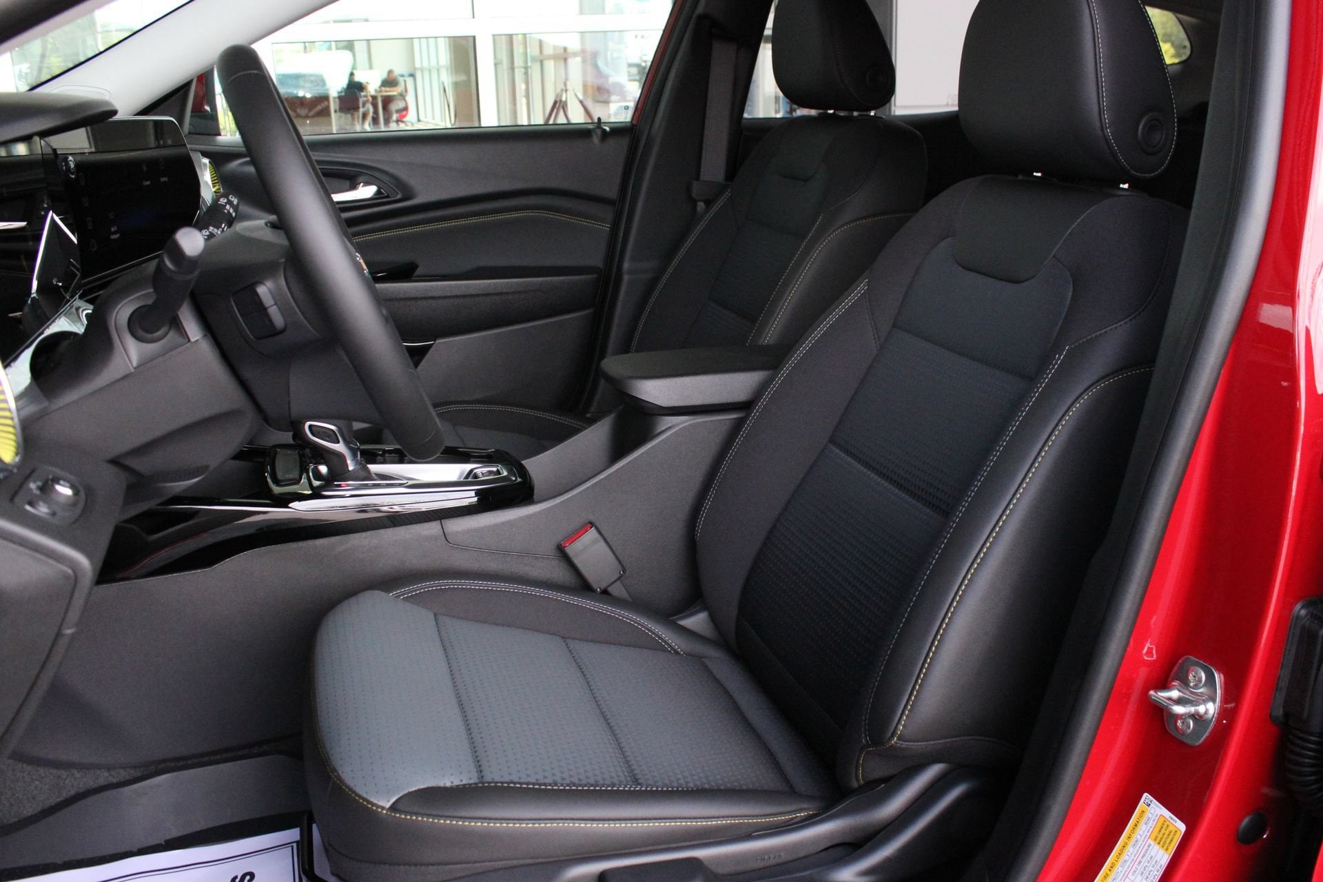 2026 Chevrolet Trax LT - Photo 15