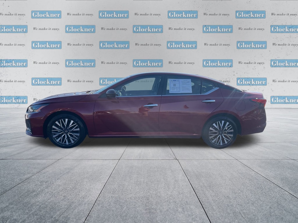 Used 2024 Nissan Altima 2.5 SV Sedan