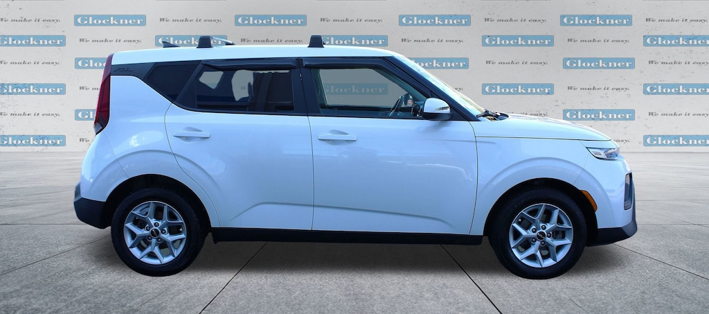 Used 2022 Kia Soul LX Hatchback