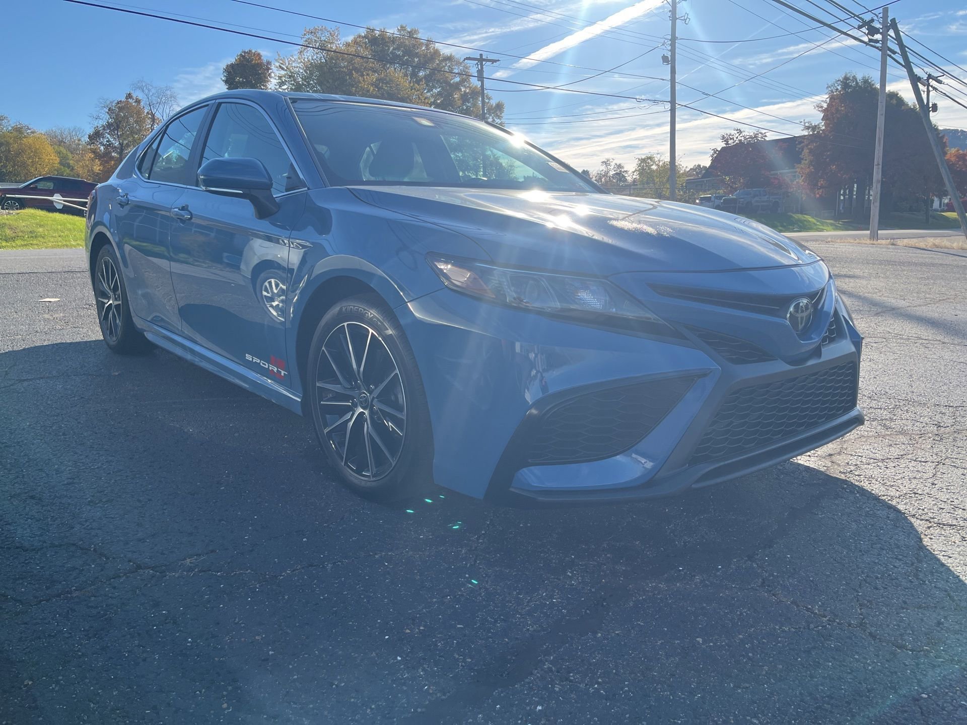 2024 Toyota Camry SE photo 3