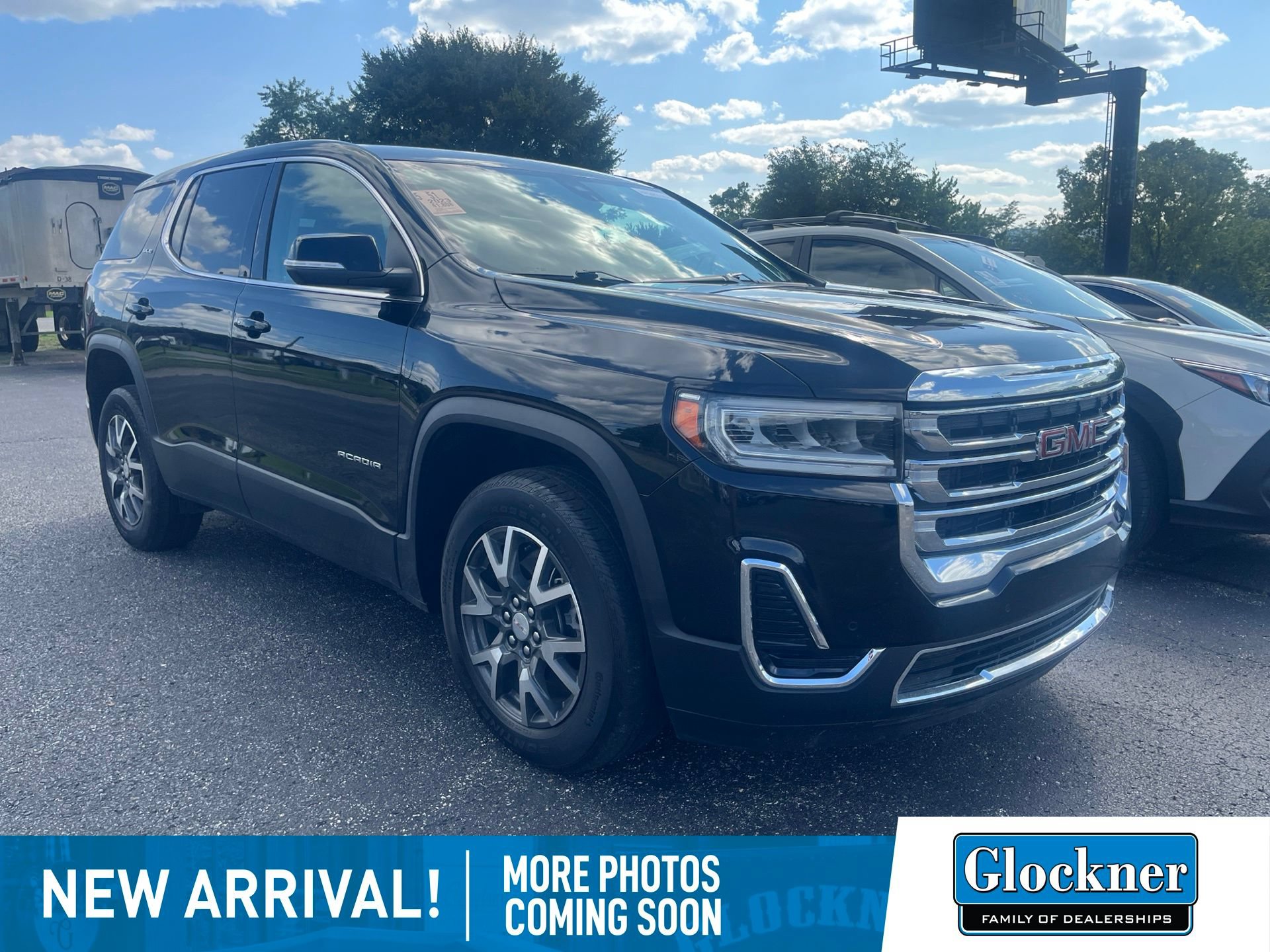 2023 GMC Acadia