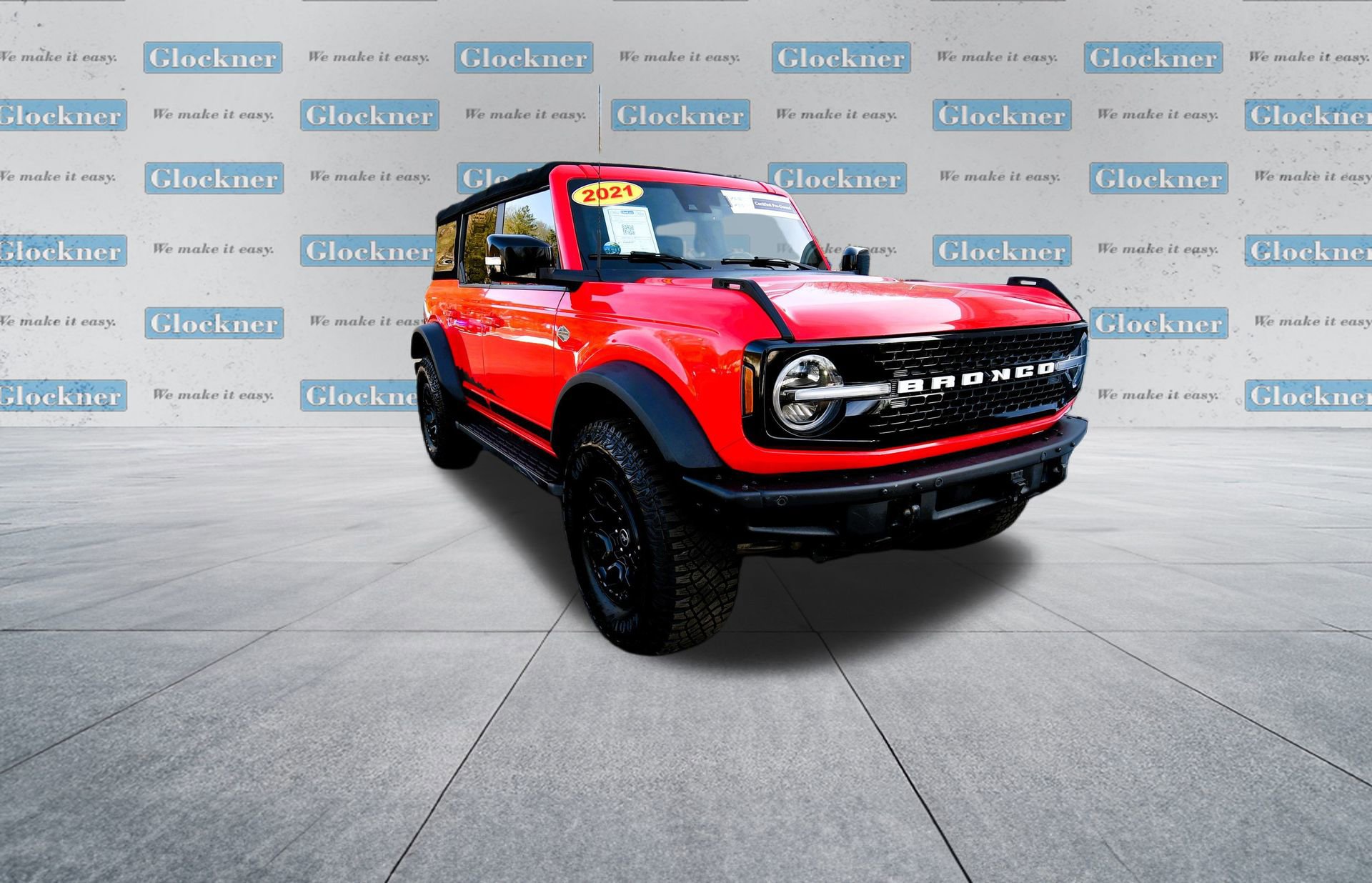 2021 Ford Bronco Wildtrak photo 2