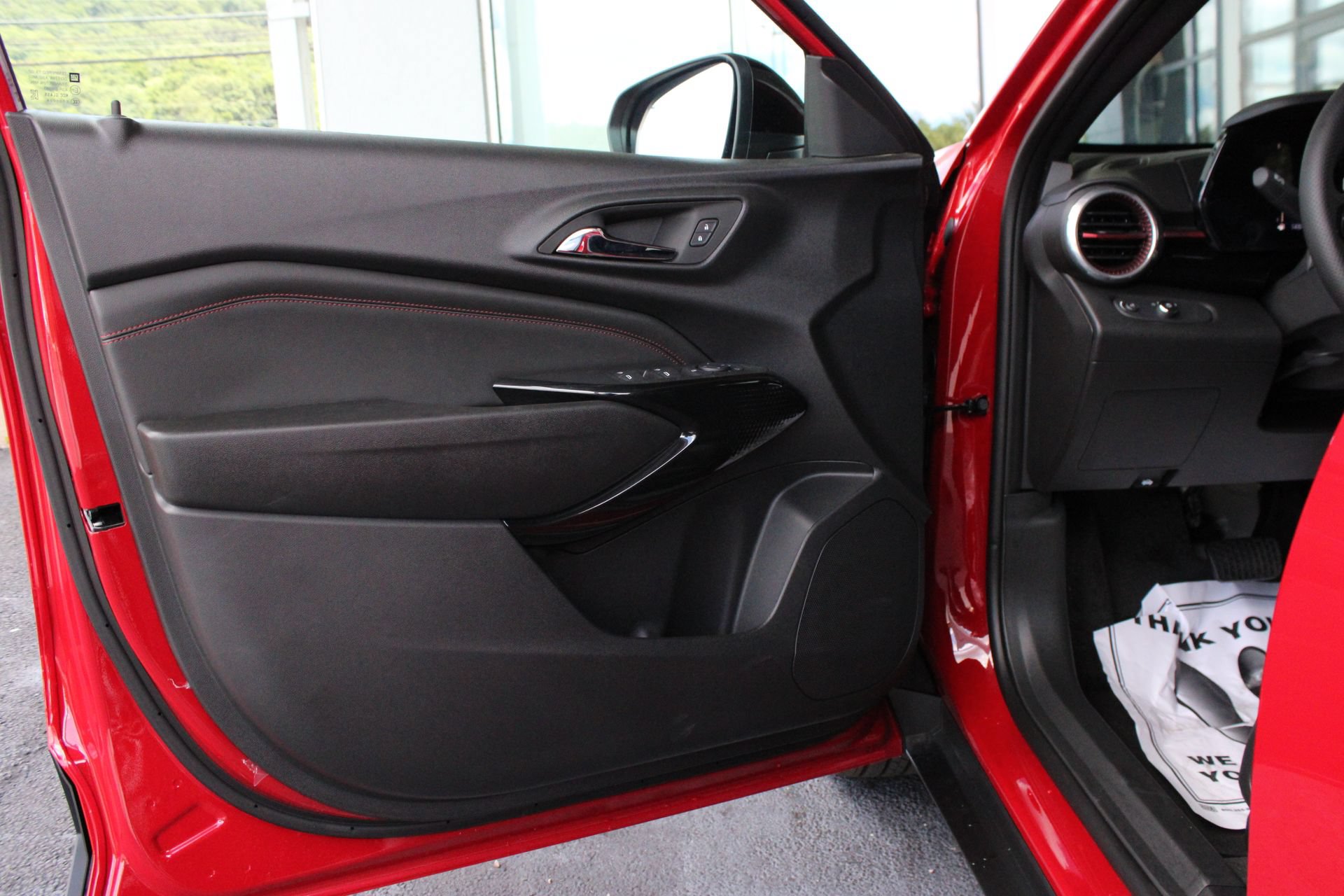 2026 Chevrolet Trax RS - Photo 12