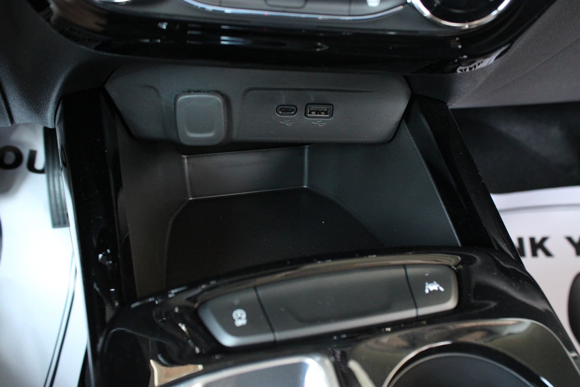 2026 Chevrolet Trax LT - Photo 40