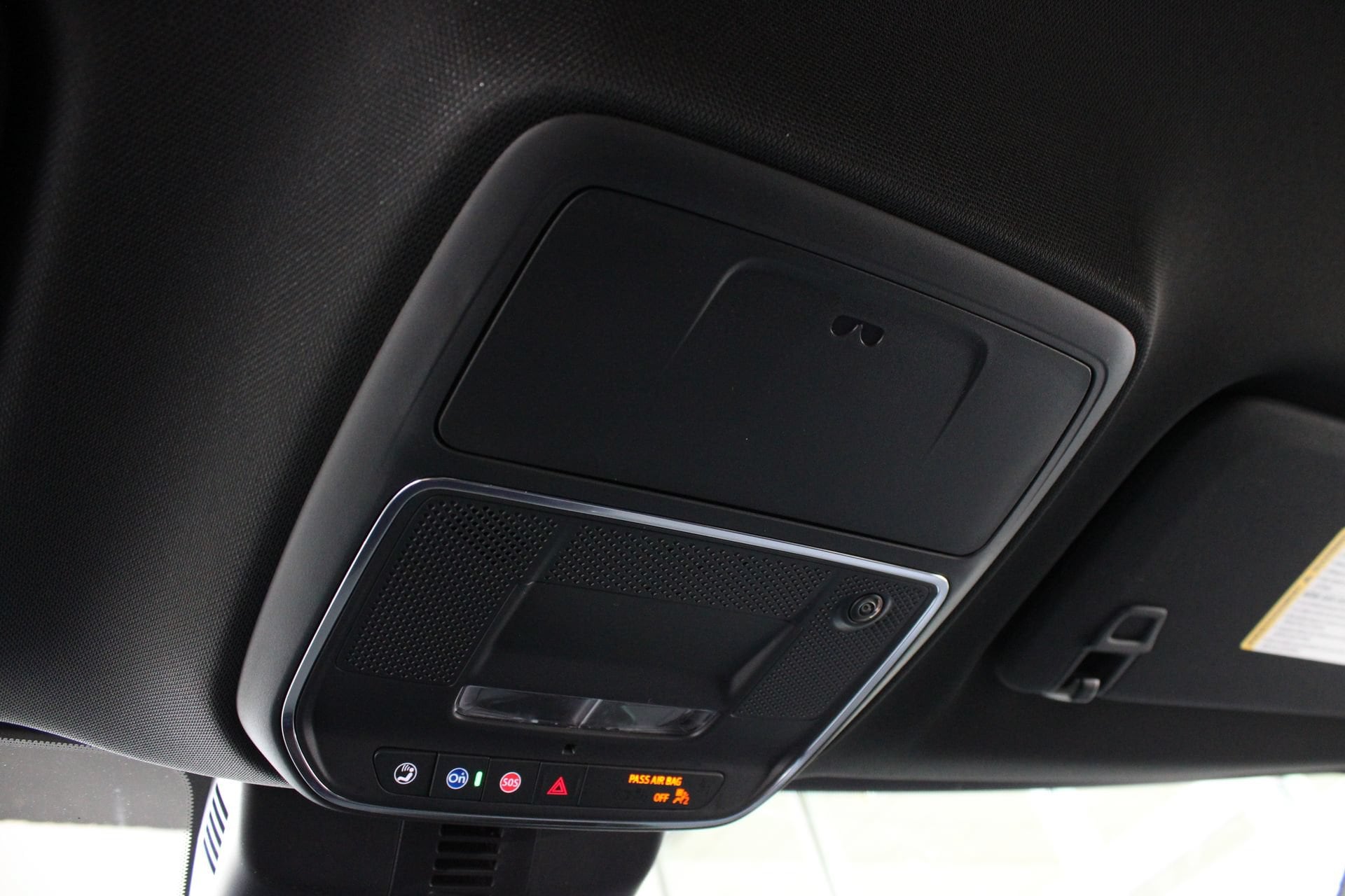 2027 Chevrolet Traverse RS - Photo 49