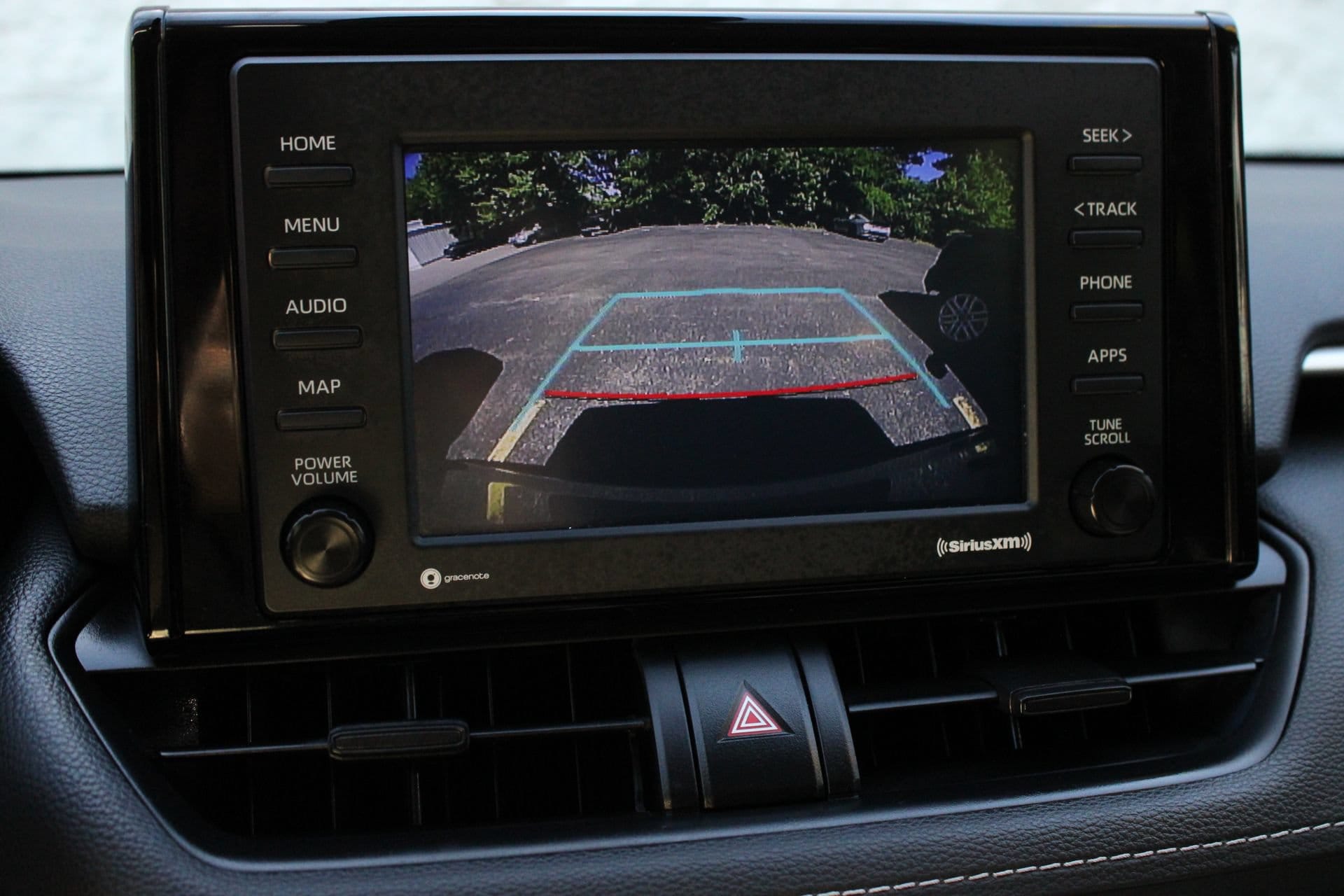 2022 Toyota RAV4 LE - Photo 35