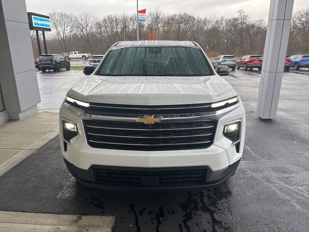 New 2026 Chevrolet Traverse LT SUV