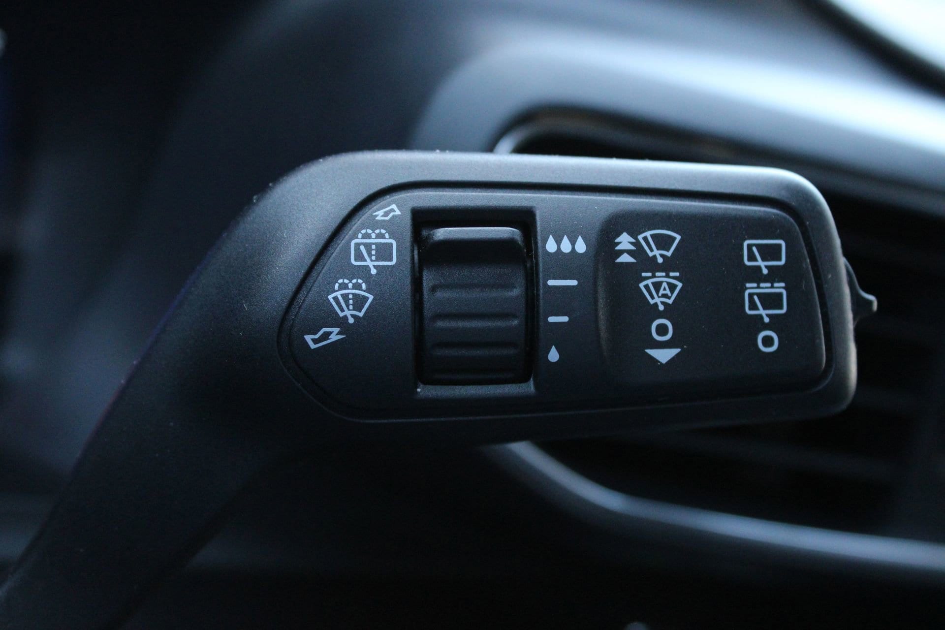 2021 Ford Explorer ST - Photo 36